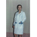 Халат медицинский женский, ткань СИСУ, модель 399-02, цена Е 11,2