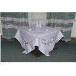 Комплект столового белья (скатерть + 6 салфеток), ткань лен, размер 139х138, 31х30, модель 284-01, цена Е 16,7